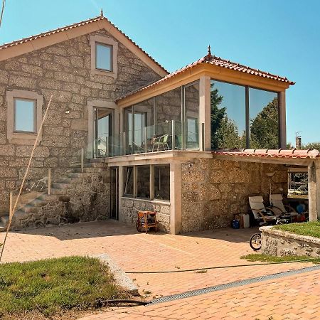 Готель Dignus House Folhadosa Екстер'єр фото